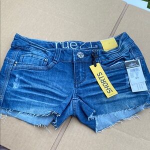Rue21 Women's Blue Denim Shorts